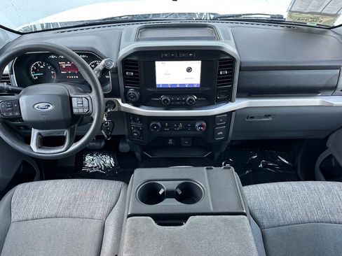 Used 2021 Ford F150 XLT w/ Trailer Tow Package image 12