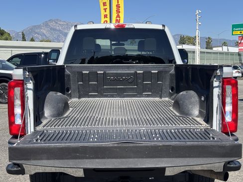 Used 2025 Ford F250 XLT image 15