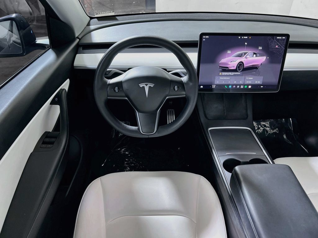 Used 2022 Tesla Model Y Performance AWD/4WD image 19
