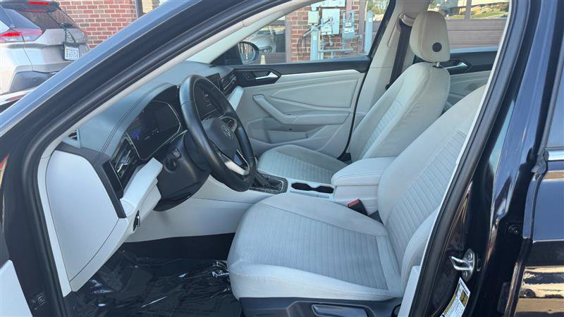 Used 2025 Volkswagen Jetta S FWD image 20