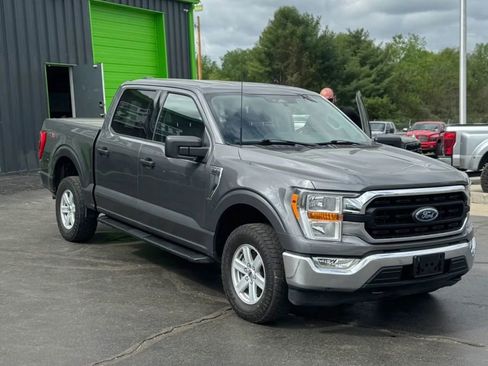 Used 2022 Ford F150 XLT w/ Equipment Group 301A Mid image 4