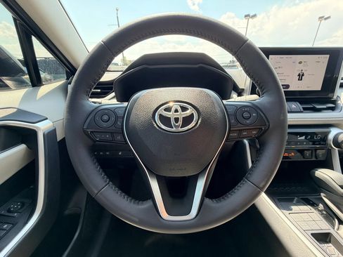 Used 2025 Toyota RAV4 XLE w/ Weather Package AWD/4WD image 12