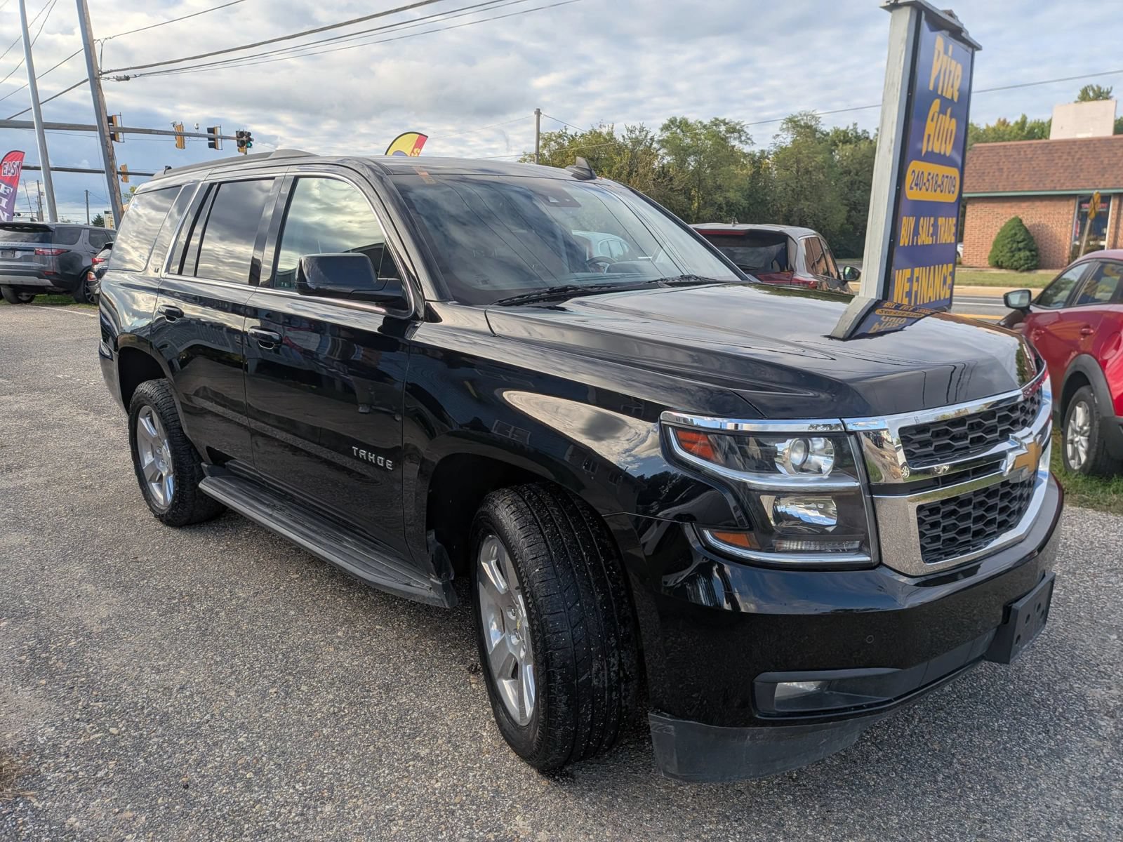 Used 2017 Chevrolet Tahoe LT AWD/4WD image 8
