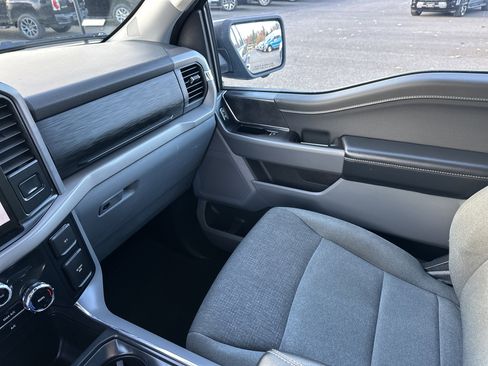 Used 2024 Ford F150 XLT w/ Mobile Office Package image 24