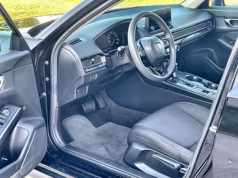 Used 2025 Honda Civic LX image 3