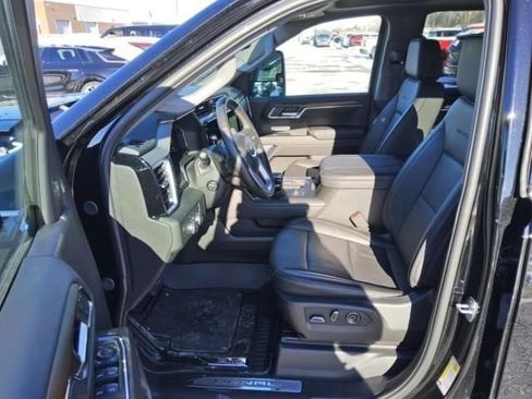 Used 2024 GMC Sierra 1500 Denali w/ Denali Reserve Package image 12