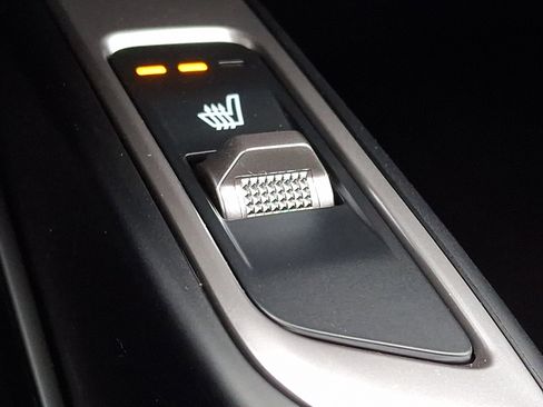 New 2026 Kia Sorento S w/ S Panoramic Sunroof Package image 17