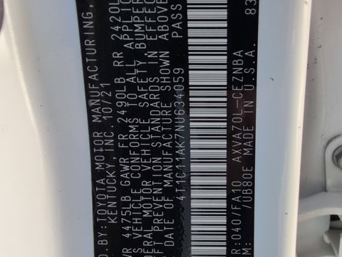 Used 2022 Toyota Camry LE image 37