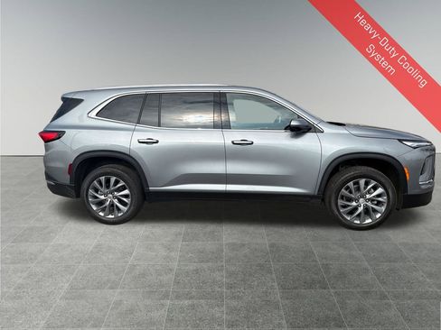 Used 2025 Buick Enclave Preferred w/ Trailering Package, 5000 lbs. image 7