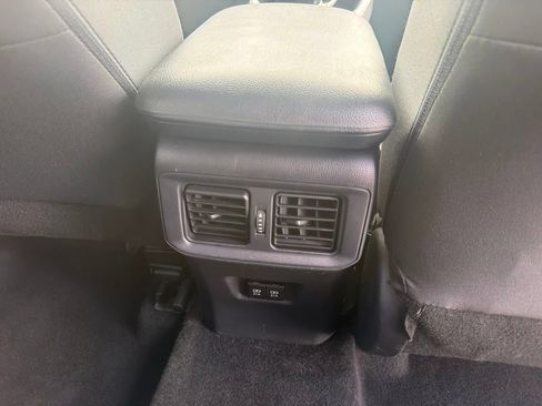 Used 2019 Toyota RAV4 XLE w/ Convenience Package AWD/4WD image 45