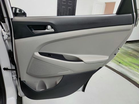 Used 2018 Hyundai Tucson SEL image 35