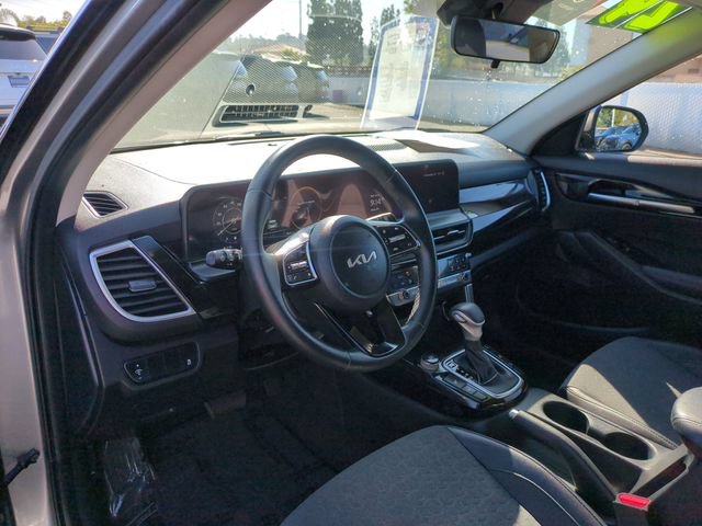 Certified 2024 Kia Seltos X-Line AWD/4WD image 14