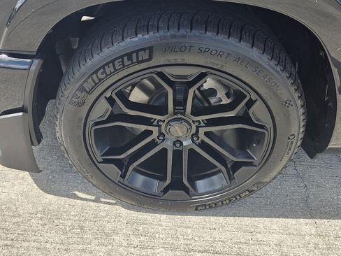Certified 2026 RAM 1500 Big Horn AWD/4WD image 9