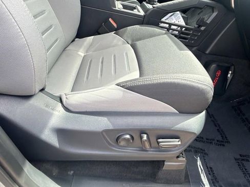 Used 2026 Toyota Tacoma TRD Off-Road w/ TRD Off Road Upgrade Package AWD/4WD image 18