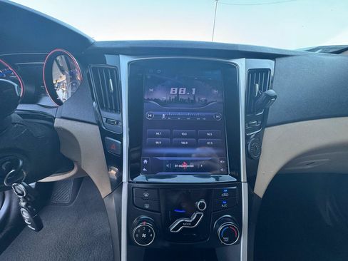 Used 2013 Hyundai Sonata GLS FWD image 16