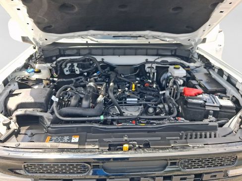 Used 2024 Ford Bronco Outer Banks AWD/4WD image 32