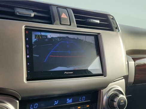 Used 2014 Toyota 4Runner Limited image 17