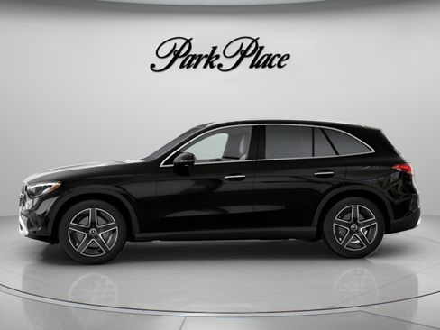 Certified 2026 Mercedes-Benz GLC 300 4MATIC image 7