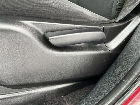 Used 2016 Jeep Grand Cherokee Laredo image 16