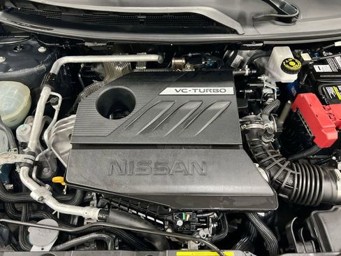 Used 2024 Nissan Rogue SL AWD/4WD image 25