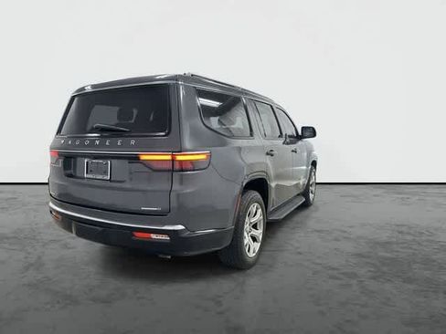 Used 2022 Jeep Wagoneer Series II image 3
