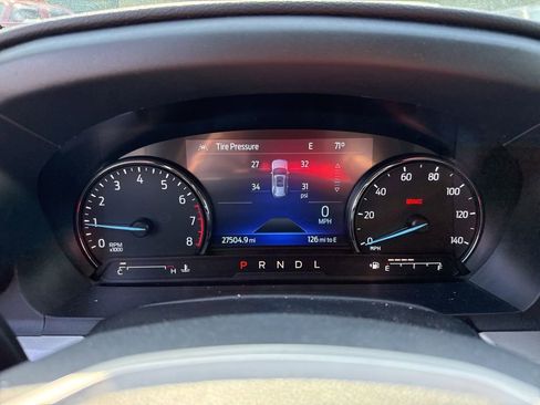 Used 2023 Ford Explorer XLT w/ Class IV Trailer Tow Package AWD/4WD image 10