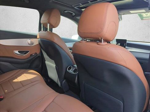 Used 2021 Mercedes-Benz GLC 300 4MATIC Coupe image 24