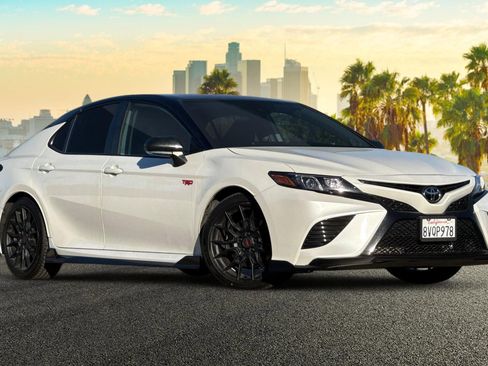 Used 2021 Toyota Camry TRD w/ TRD Package w/JBL Audio image 2