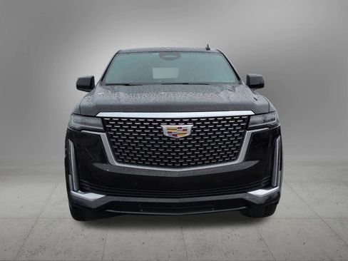 Used 2023 Cadillac Escalade Premium Luxury image 9