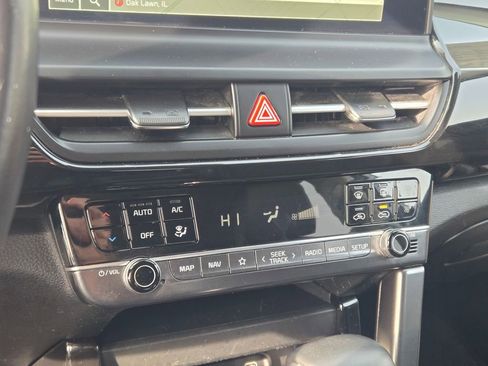 Used 2024 Kia Seltos S image 33