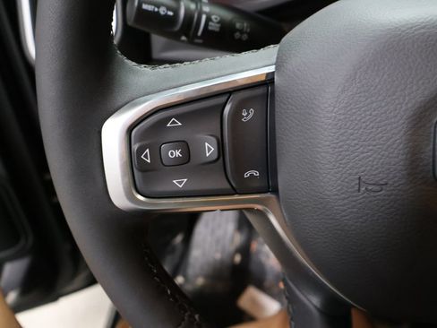 New 2026 RAM 1500 4x4 Crew Cab image 27