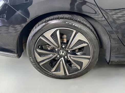 Used 2018 Honda Civic EX image 33