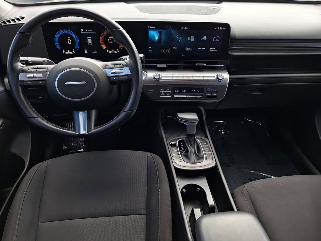 Certified 2025 Hyundai Kona SEL AWD/4WD image 14