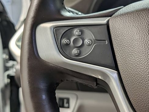 Used 2018 GMC Acadia SLT FWD image 21