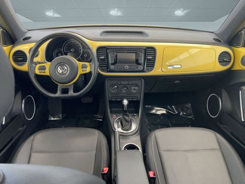 Used 2013 Volkswagen Beetle 2.5 image 15