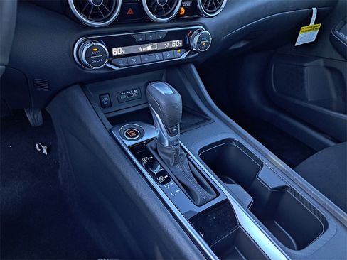 New 2025 Nissan Sentra SV image 9