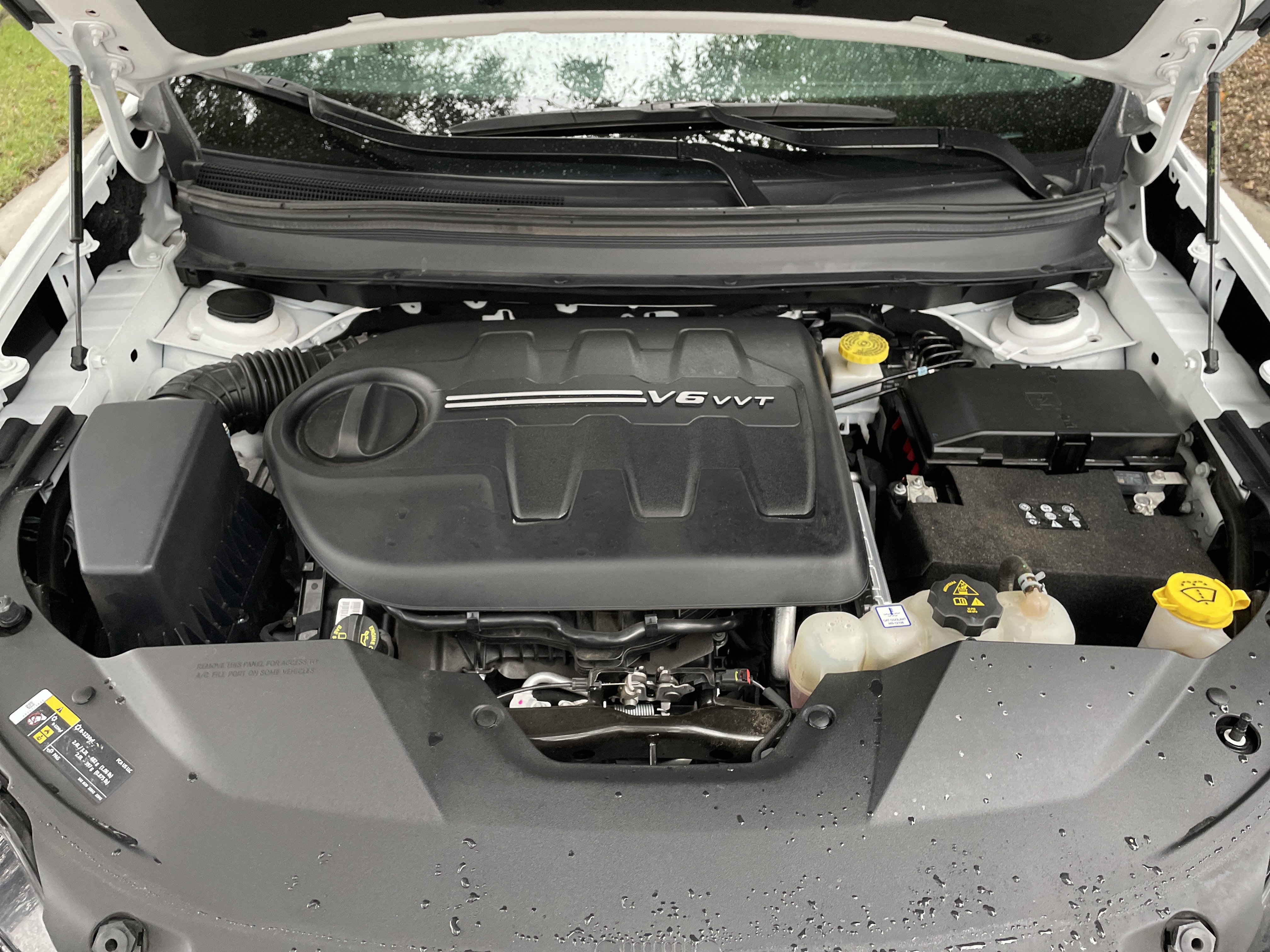 Used 2021 Jeep Cherokee Limited w/ Elite Package FWD image 33