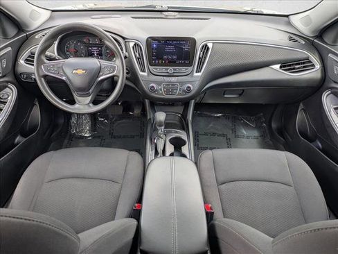 Used 2023 Chevrolet Malibu LT w/ Driver Confidence Package FWD image 16