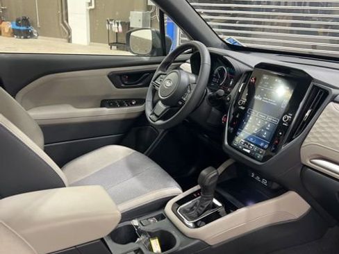 Certified 2025 Subaru Forester Premium image 8