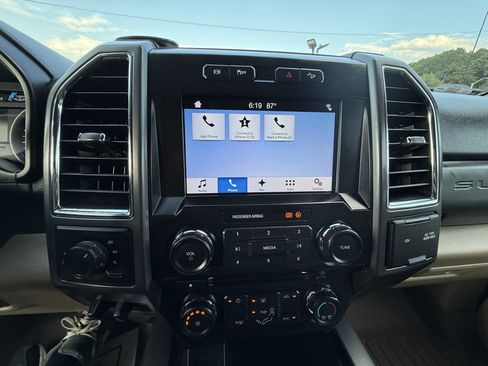 Used 2017 Ford F250 XLT w/ XLT Value Package image 27