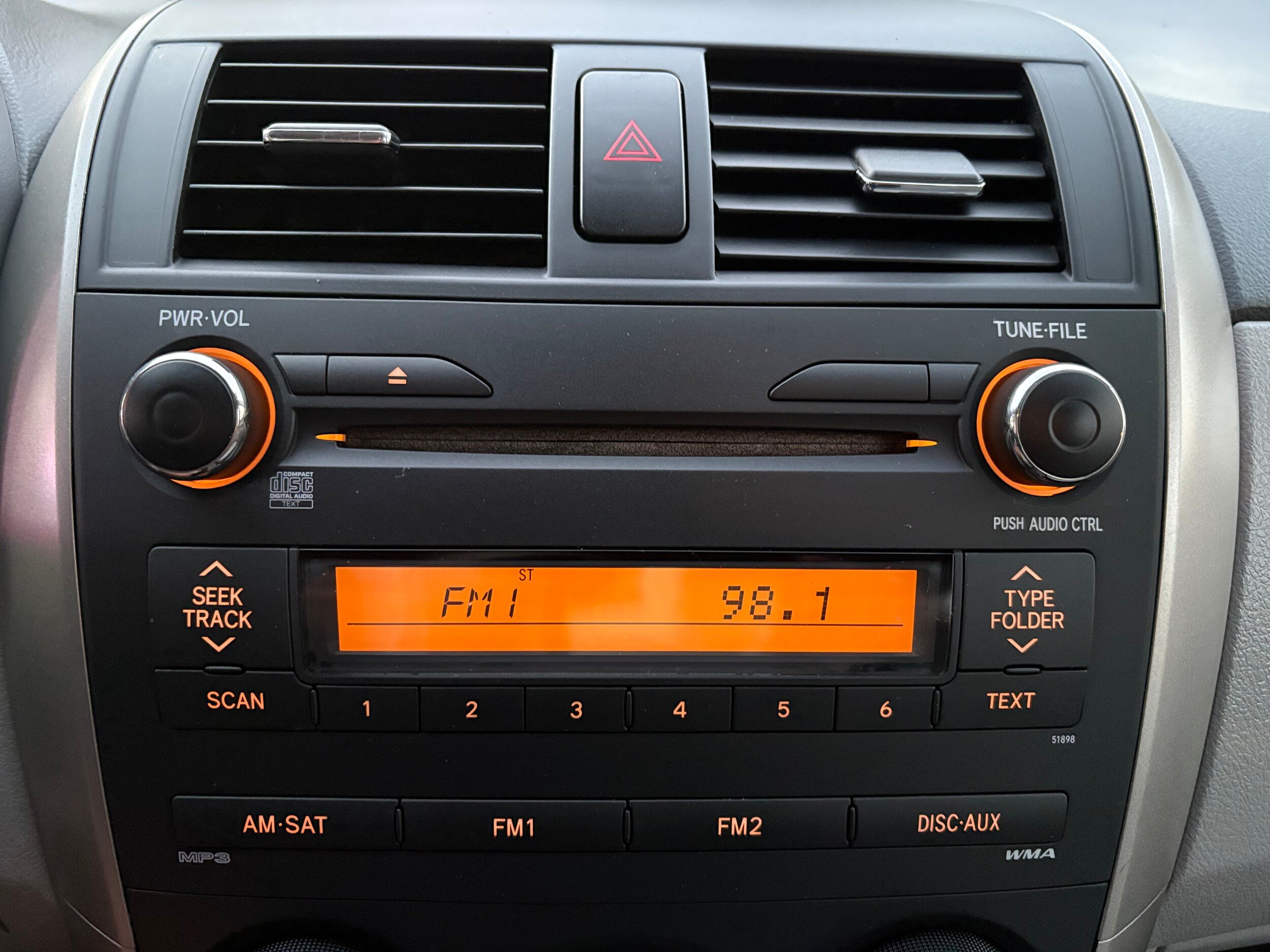 Used 2010 Toyota Corolla LE w/ All Weather Guard Pkg FWD image 31