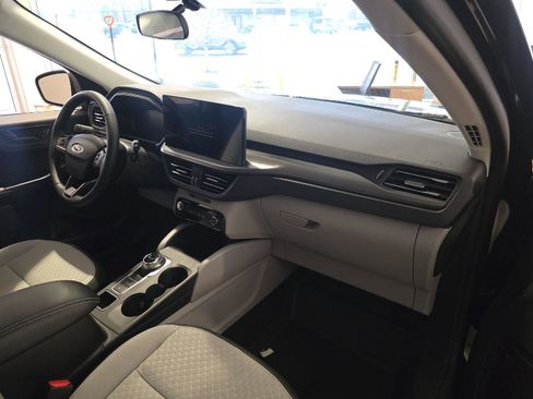 New 2025 Ford Escape Active w/ Tech Pack #1 image 15