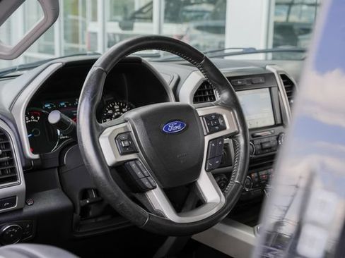 Used 2017 Ford F150 Lariat RWD image 27