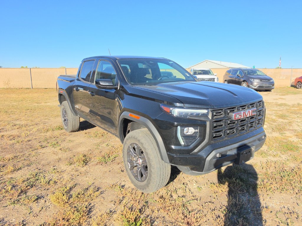 Used 2023 GMC Canyon Elevation w/ Convenience Package RWD image 3