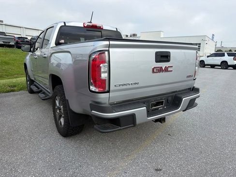 Used 2017 GMC Canyon SLE w/ All Terrain X Package AWD/4WD image 4