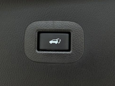 Used 2023 INFINITI QX80 Luxe w/ Cargo Package AWD/4WD image 30