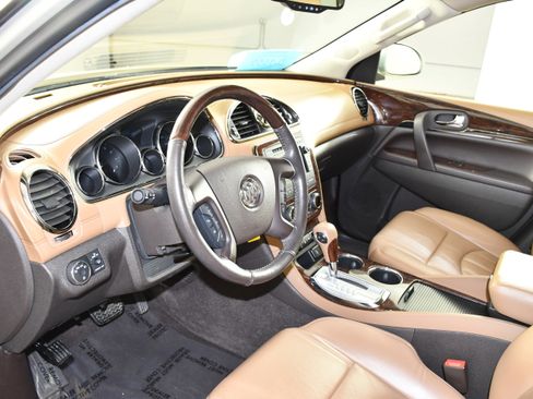 Used 2016 Buick Enclave Leather w/ Trailering Package AWD/4WD image 2