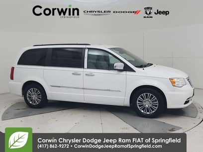 Used 2014 Chrysler Town & Country Touring-L w/ Driver Convenience Group