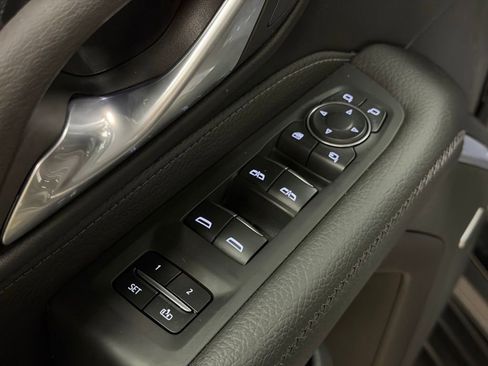 Certified 2024 GMC Yukon XL Denali w/ Advanced Technology Package image 40