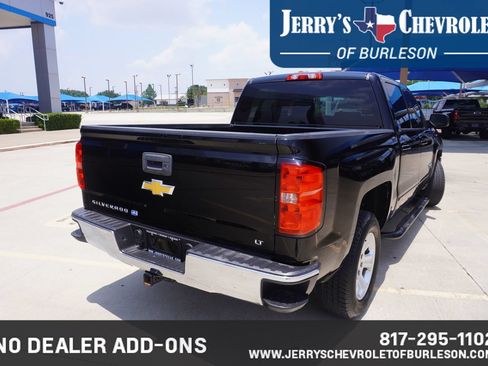 Used 2017 Chevrolet Silverado 1500 LT w/ LT Eassist Package RWD image 5